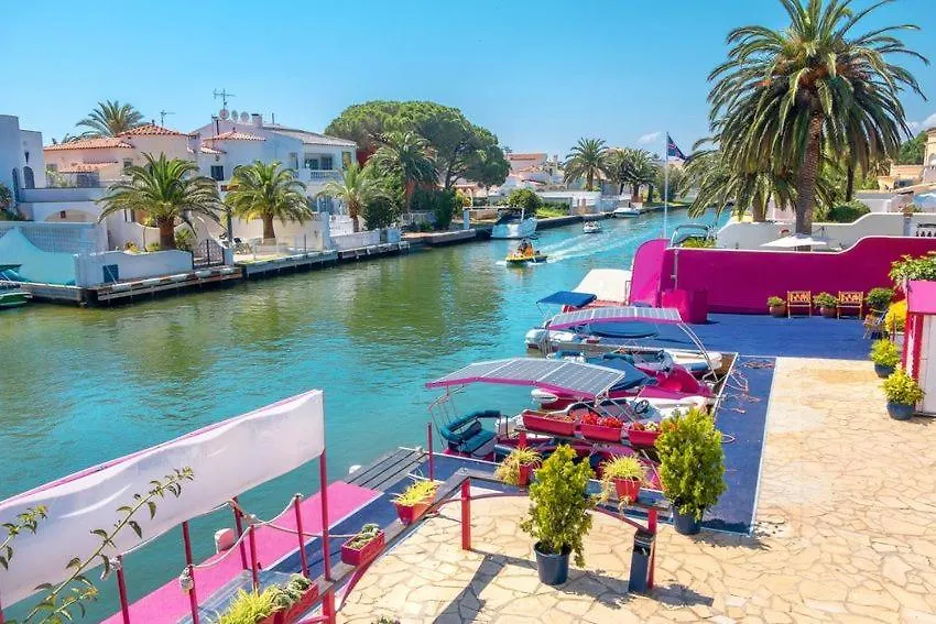 Comte D'Ampuries-3 Swimming-Pools-Gardens, Beach, Wifi エンプリアブラバ