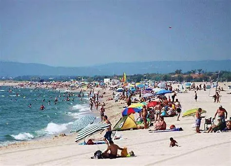 Comte D'Ampuries-3 Swimming-Pools-Gardens, Beach, Wifi エンプリアブラバ 0*,  スペイン