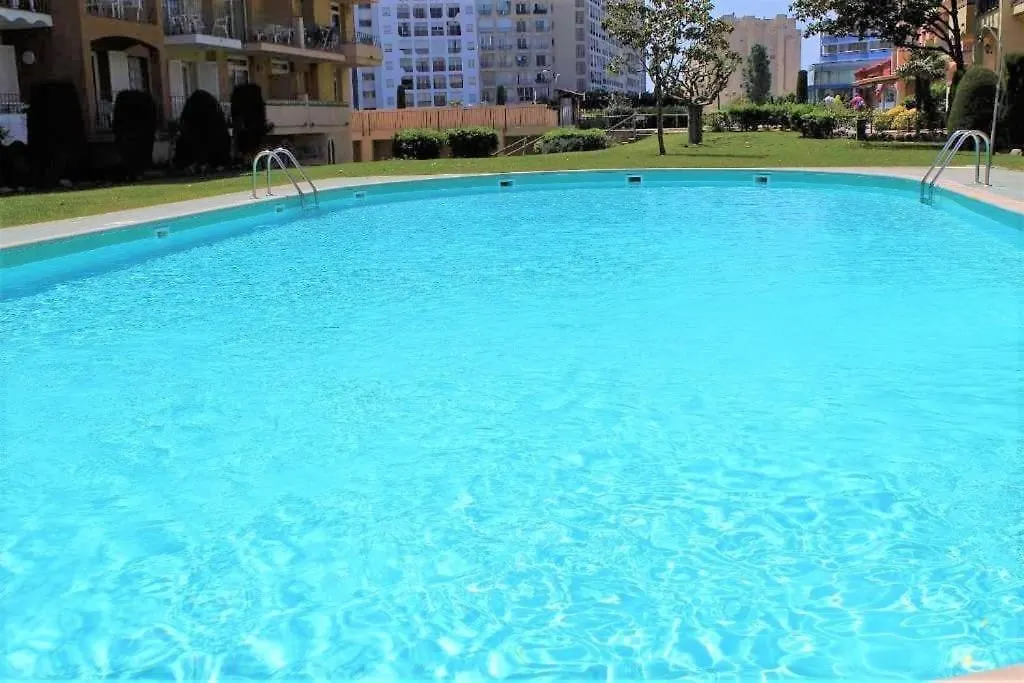 Comte D'Ampuries-3 Swimming-Pools-Gardens, Beach, Wifi エンプリアブラバ アパート